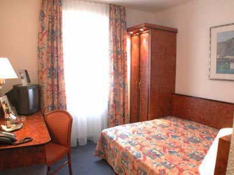 Hotel Miramar am Römer Frankfurt am Main Zimmer foto
